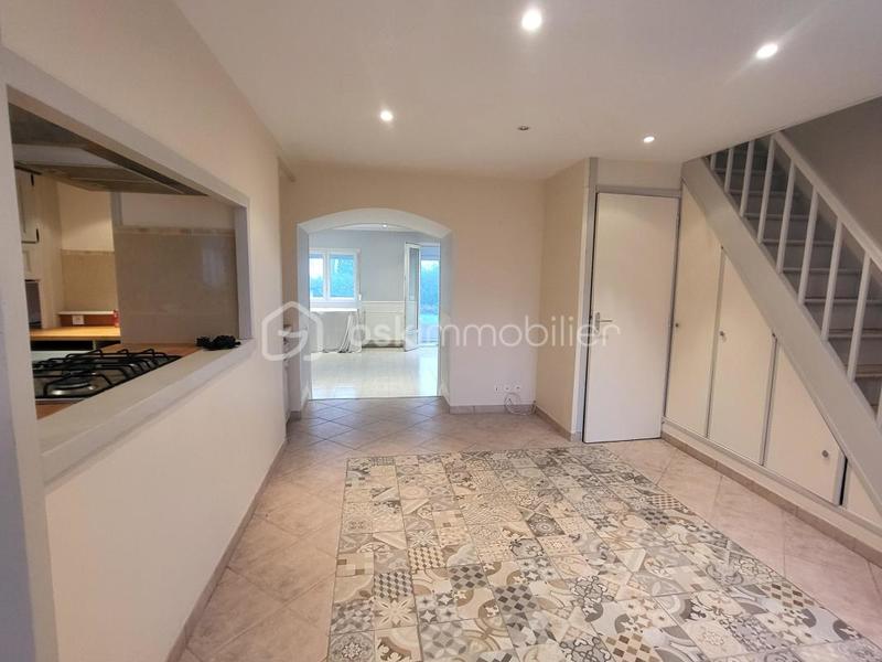 Maison - 140 m² - 5 pièces