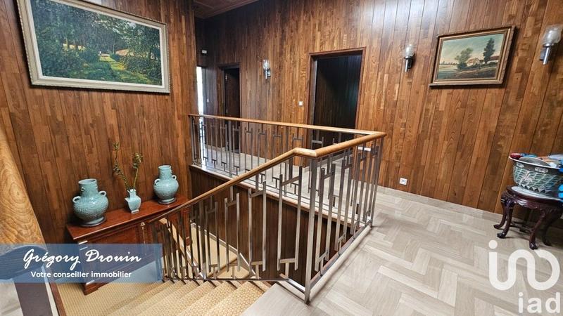 Maison - 668 m² - 10 pièces