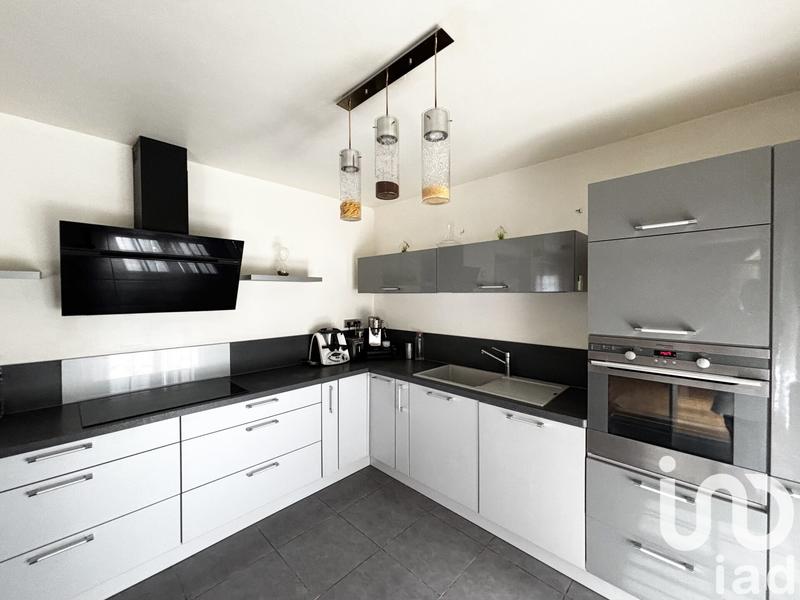 Maison - 165 m² - 7 pièces