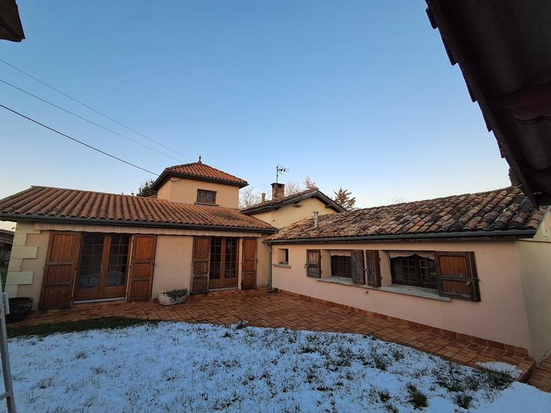 Maison - 180 m² - 6 pièces