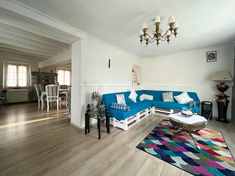 Maison - 162 m² - 7 pièces