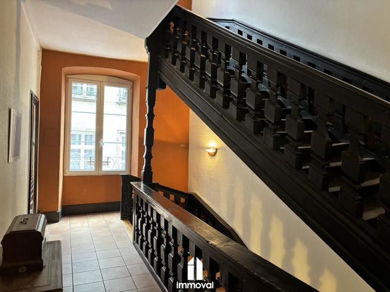 Appartement - 138 m² - 5 pièces