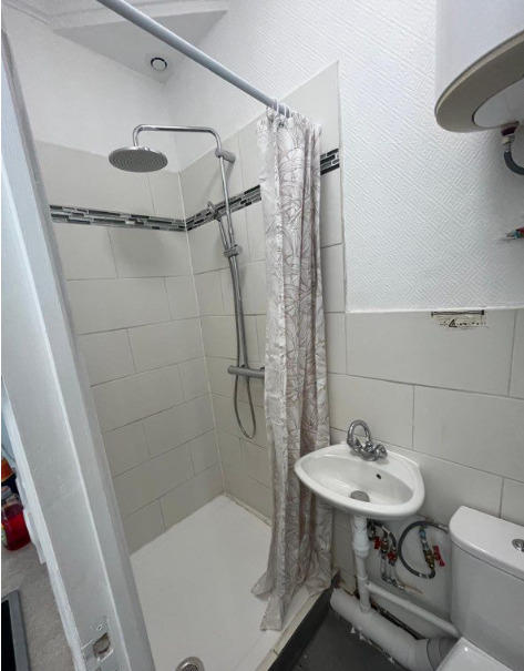 Studio - 13 m² - 1 pièce