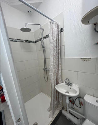 Studio - 13 m² - 1 pièce