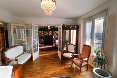 Appartement - 110 m² - 4 pièces