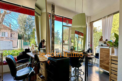 Fonds de commerce - 47 m²