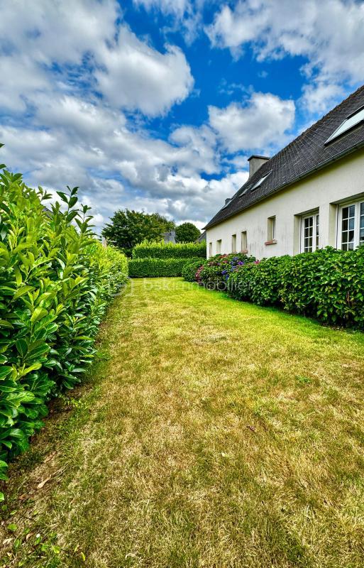 Maison traditionnelle - 110 m² - 5 pièces