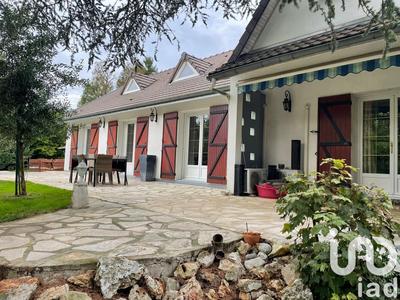 Maison - 209 m² - 4 pièces