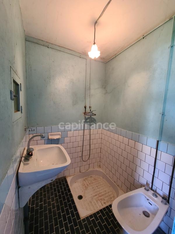 Maison - 170 m² - 6 pièces