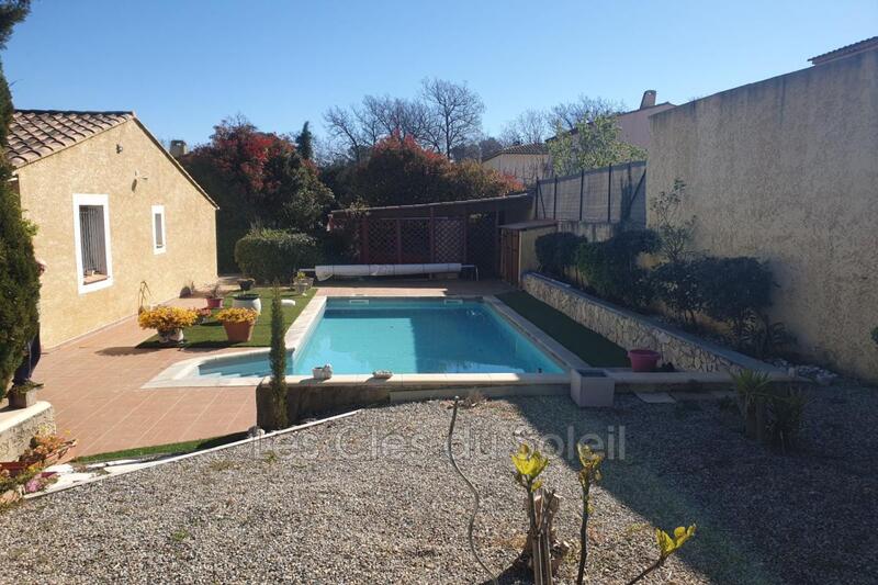 Maison - 102 m² - 5 pièces