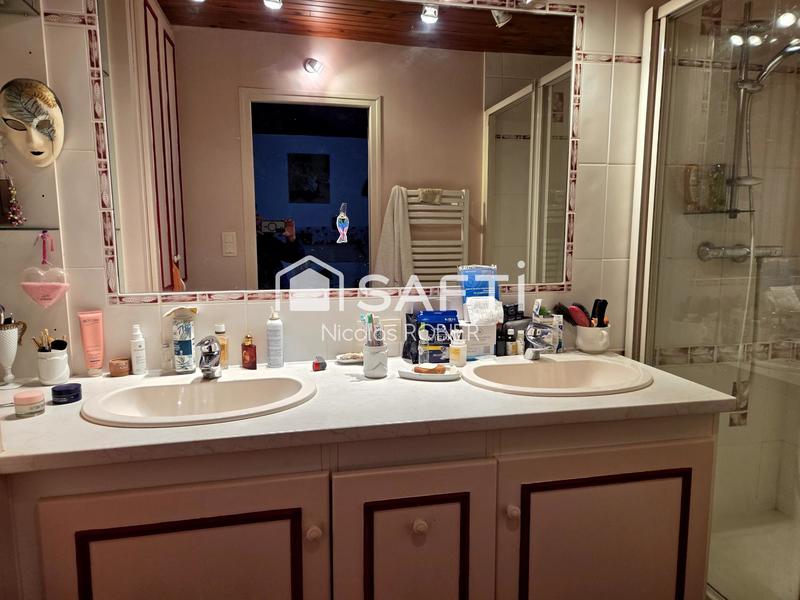 Maison - 190 m² - 5 pièces