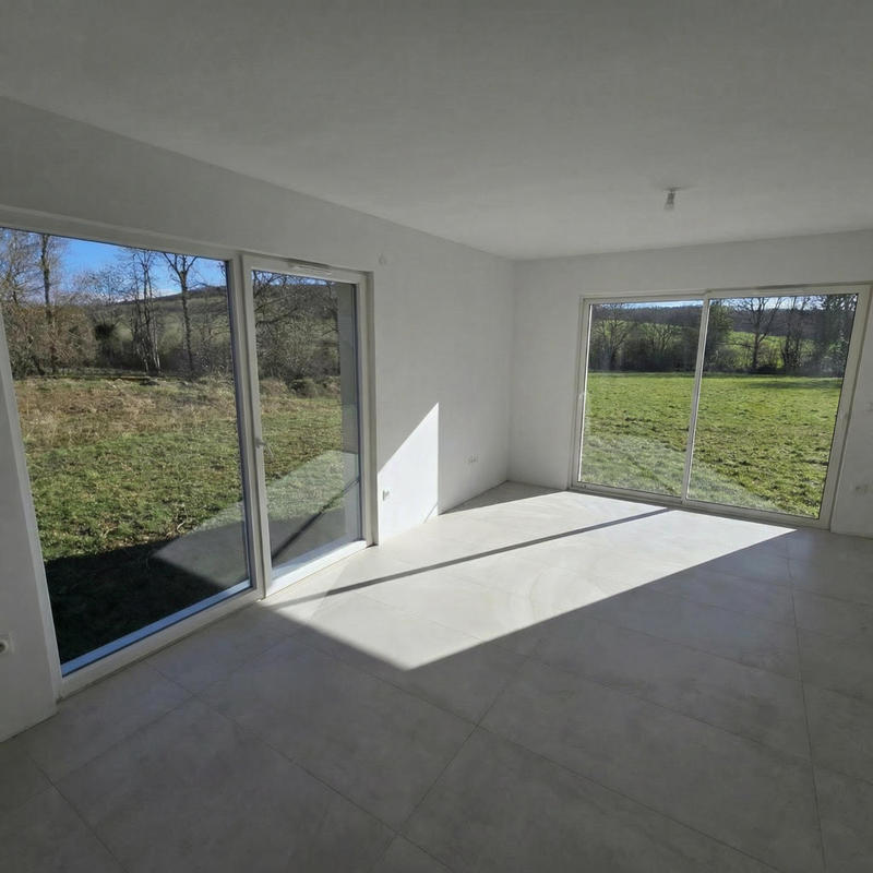 Maison - 105 m² - 4 pièces