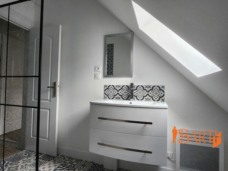 Maison ancienne - 181 m² - 7 pièces