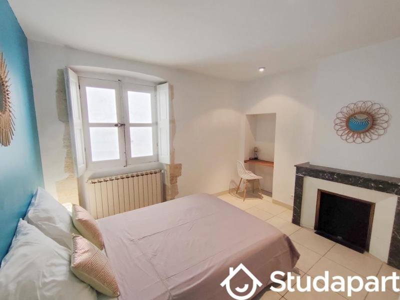 Chambre - 13 m² - 1 pièce