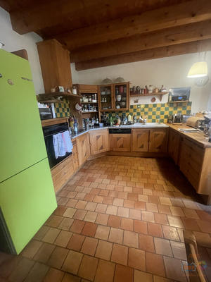 Maison - 269 m² - 9 pièces
