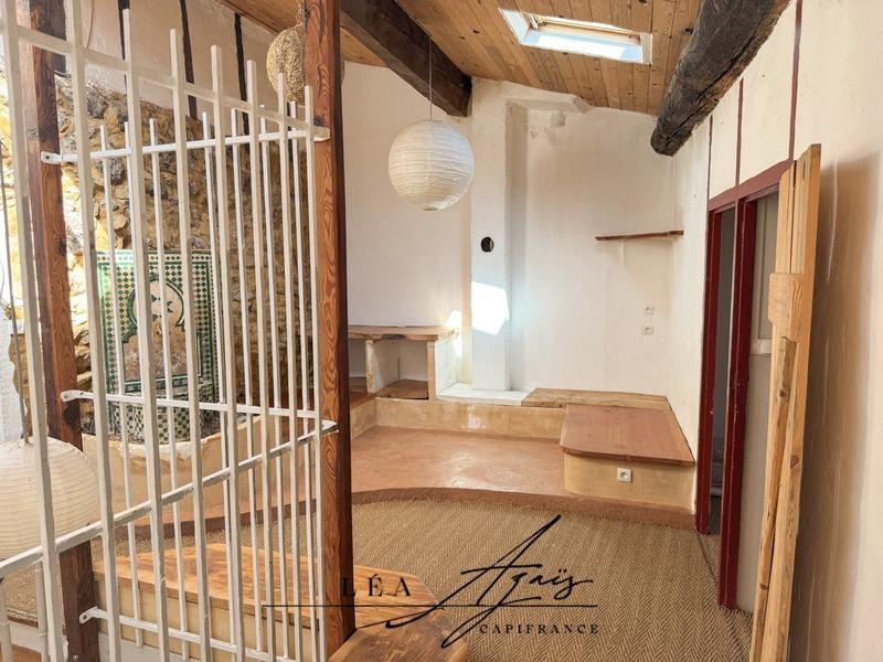 Maison de village - 280 m² - 11 pièces