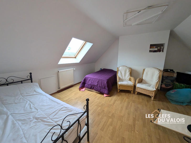 Maison - 150 m² - 8 pièces