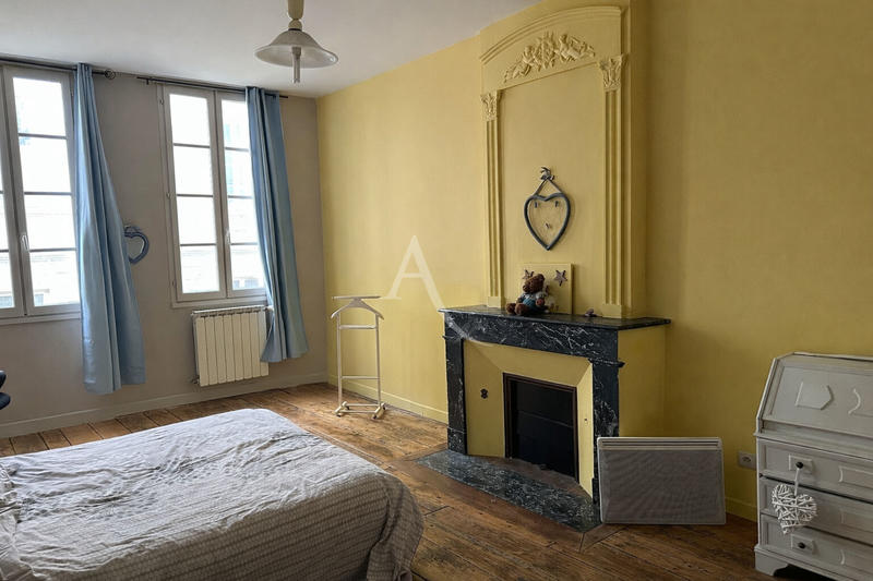 Maison - 171 m² - 5 pièces