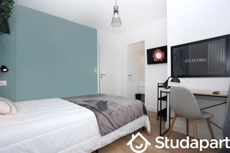 Chambre - 68 m² - 1 pièce