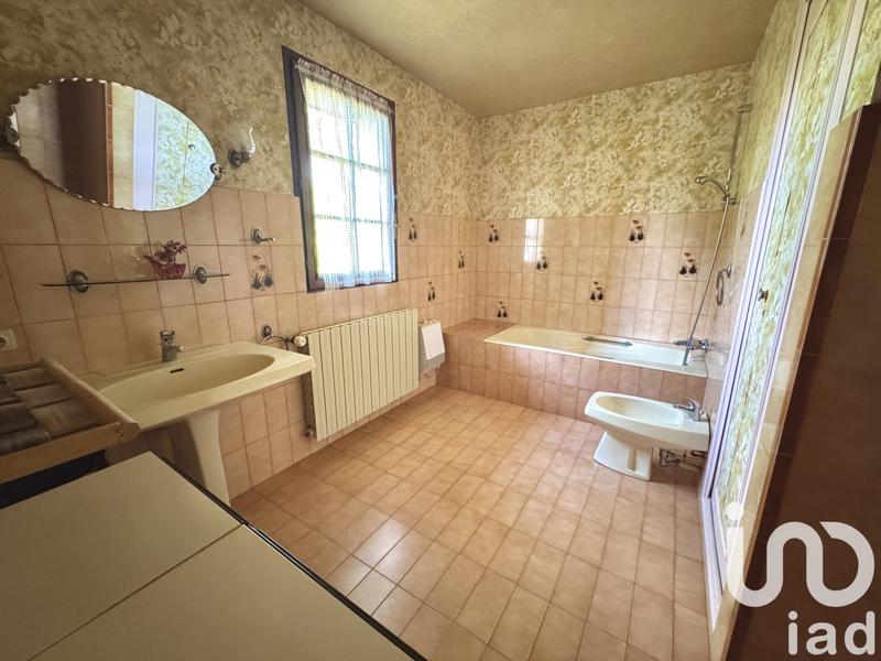 Maison - 138 m² - 4 pièces