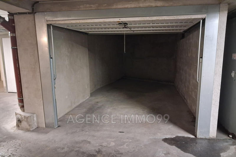 Parking / Garage - 17 m²