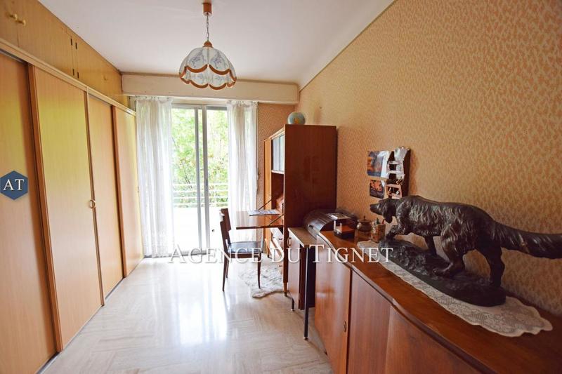 Appartement - 110 m² - 5 pièces