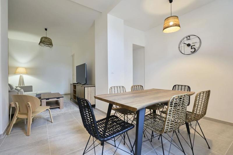 Maison - 103 m² - 6 pièces