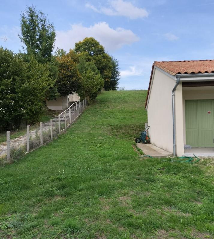 Maison - 90 m² - 3 pièces