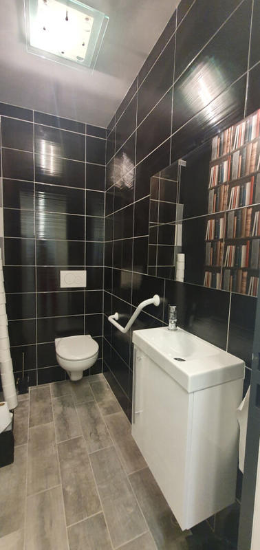 Appartement - 101 m² - 2 pièces