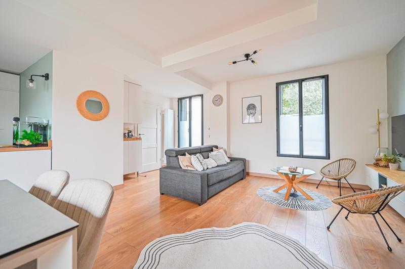 Appartement - 85 m² - 4 pièces