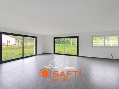 Maison - 123 m² - 4 pièces