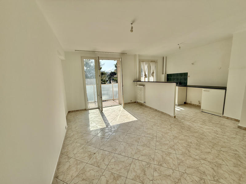 Appartement - 70 m² - 4 pièces