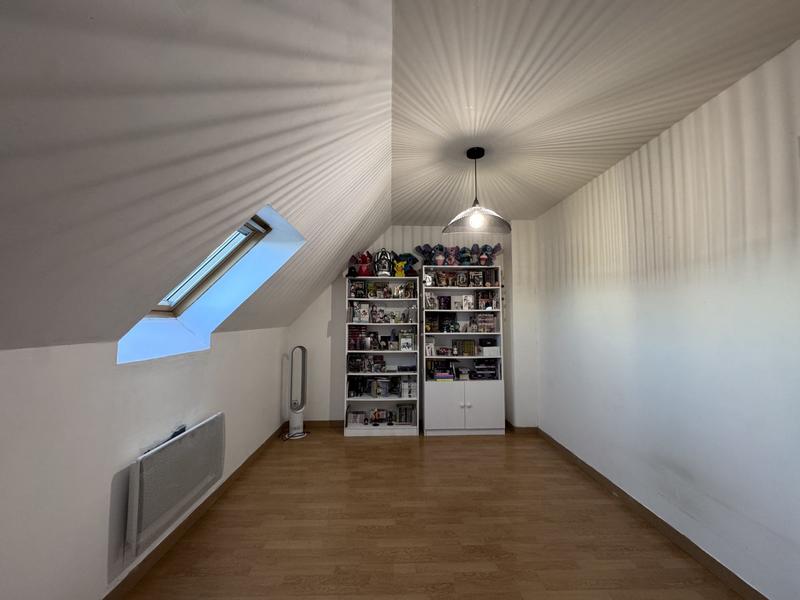 Maison traditionnelle - 135 m² - 5 pièces