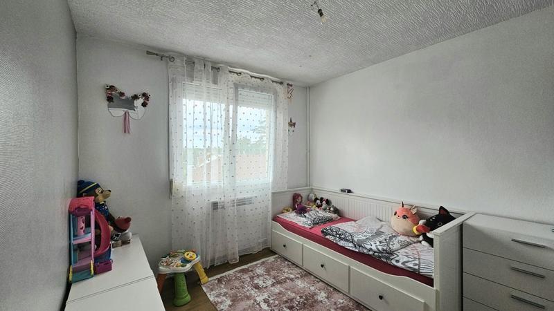 Appartement ancien - 79 m² - 4 pièces