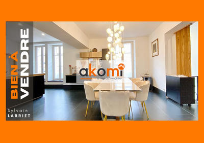 Maison - 290 m² - 11 pièces