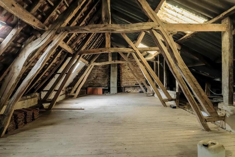 Maison - 227 m² - 5 pièces