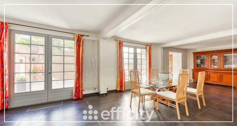 Maison - 180 m² - 7 pièces