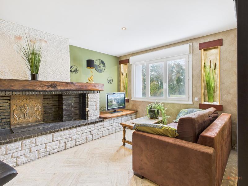 Maison - 219 m² - 5 pièces