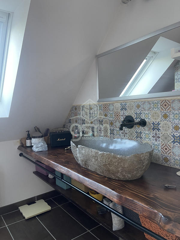 Maison traditionnelle - 125 m² - 6 pièces