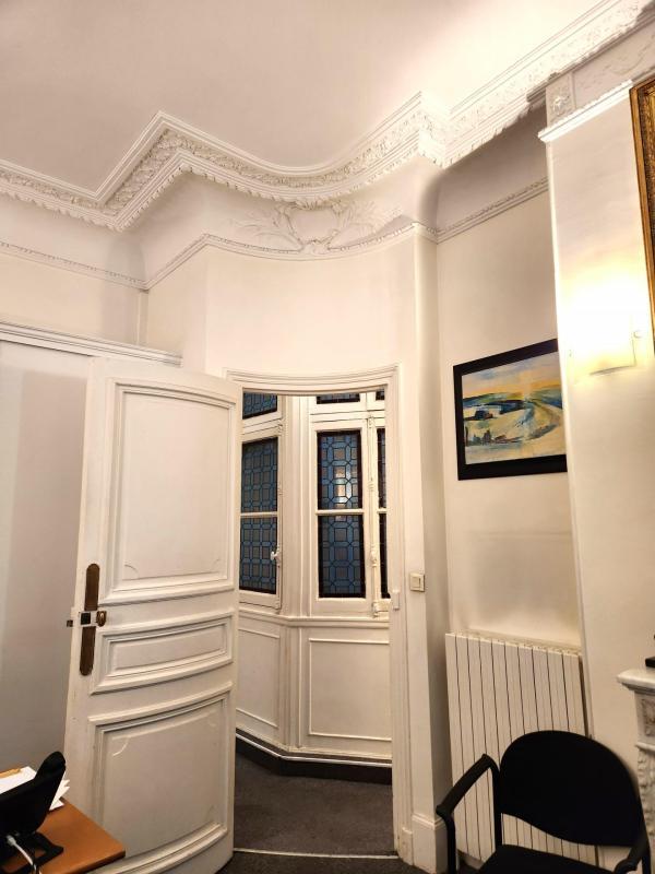 Bureau - 300 m² - 10 pièces