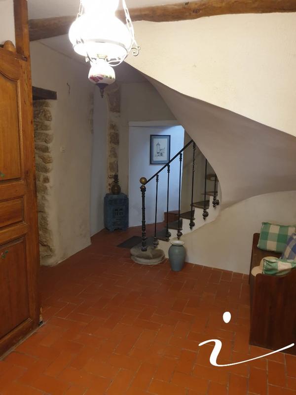 Maison de village - 186 m² - 6 pièces