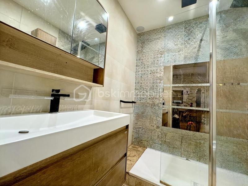 Appartement - 56 m² - 3 pièces