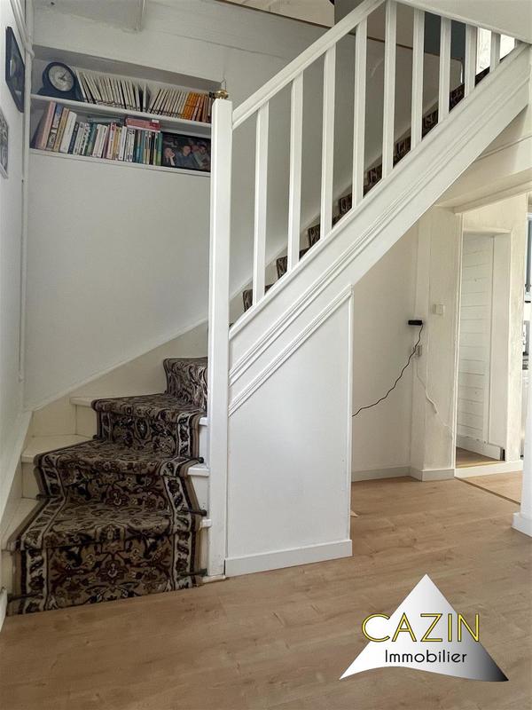 Maison - 92 m² - 5 pièces