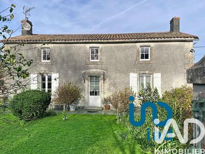 Maison - 102 m² - 5 pièces