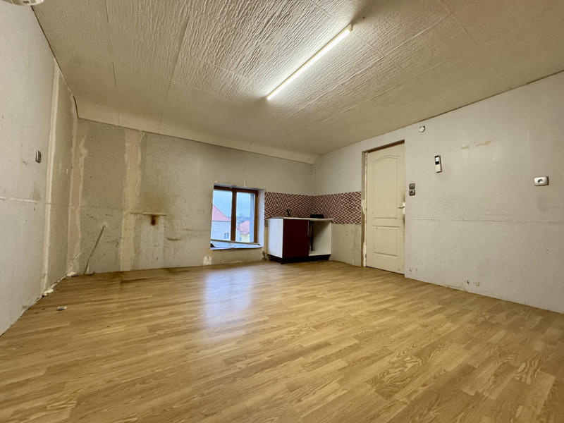 Maison - 244 m² - 10 pièces