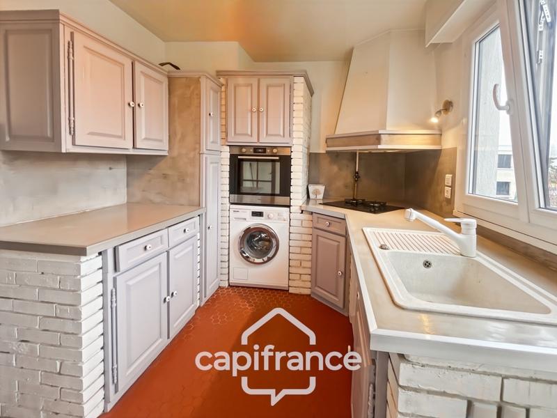 Appartement - 85 m² - 5 pièces