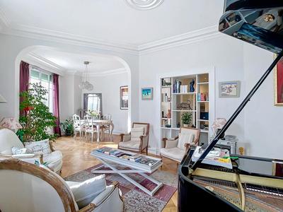 Appartement - 96 m² - 4 pièces