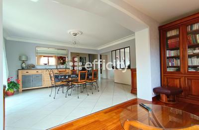 Maison - 146 m² - 6 pièces