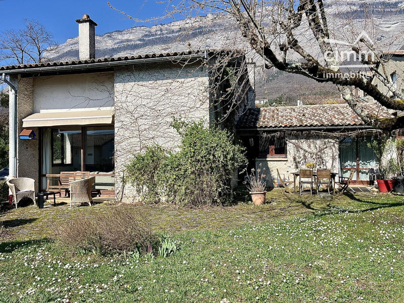 Maison ancienne - 112 m² - 5 pièces