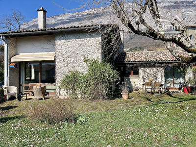 Maison ancienne - 112 m² - 5 pièces